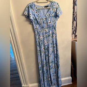 Beautiful spring/summer maxi dress